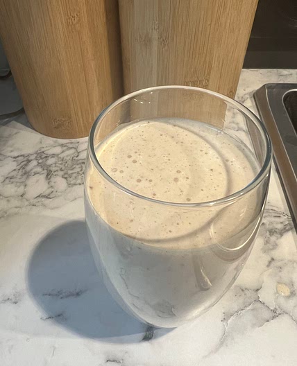 Apple and Banana Smoothie