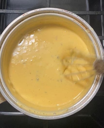 The easiest cheese sauce ever 