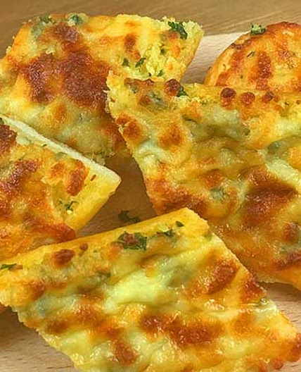 Garlic Bread with Cheese