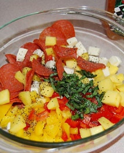 Pappardelle’s Pasta Salad