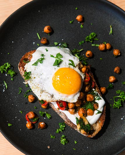 Herby Chickpeas | Student Breakfast Series
