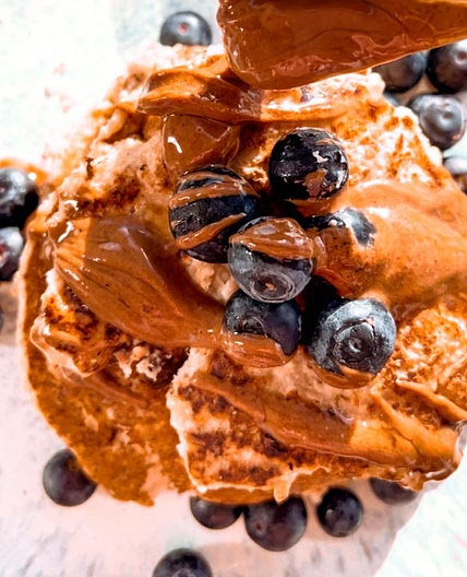 3-INGREDIENT PANCAKES 