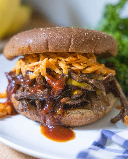 Don't waste banana peels: Turn them into tasty vegan 'pulled pork'