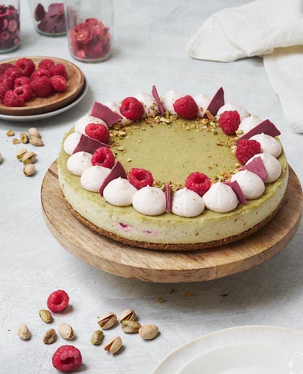 No-bake Pistachio Raspberry Cheesecake