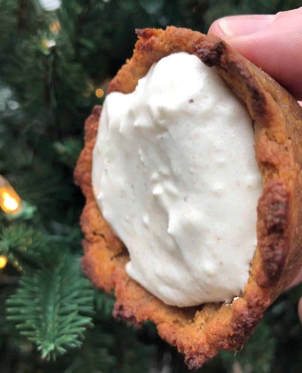 Low Carb Gingerbread Eggnog Cups