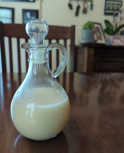 Lisa's Creamy Pear Vinaigrette Salad Dressing