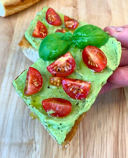 AVOCADO HUMMUS BRUSCHETTA