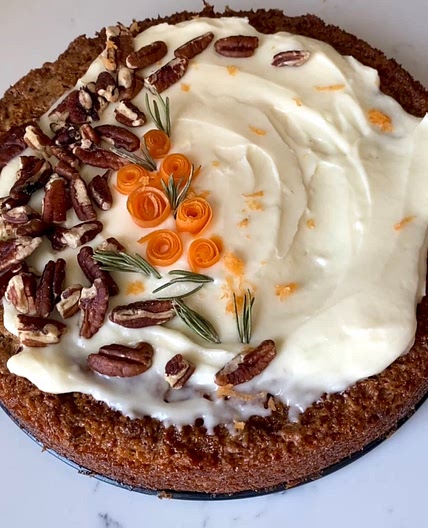 THE BEST Carrot Cake