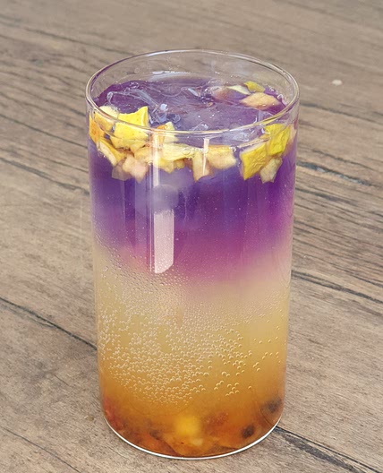 Limonada de tisana frutal