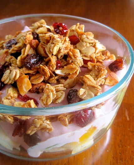 Super Chunky Granola — Rhyann's (Rad)ventures