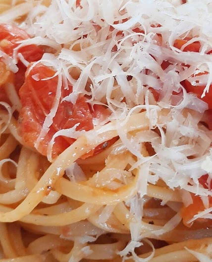 Pasta With Fresh Tomato
