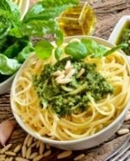 Linguine with Genoese pesto