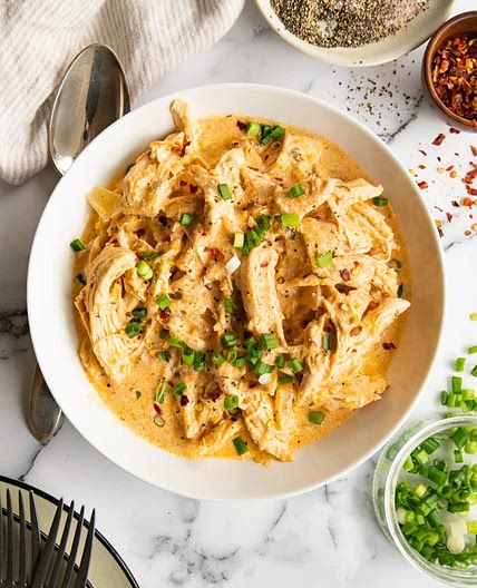 Keto Crockpot Cheesy Chicken - FreezerFit
