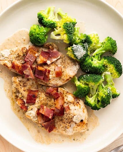 Chicken with Zesty Bacon Ranch & Broccoli