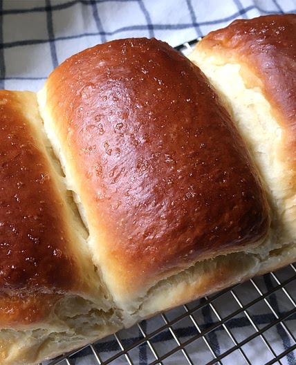 Deliciously Soft Asian Milk Bread
