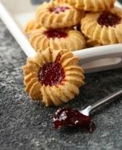 Butter biscuits with jam