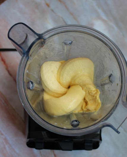 3 Ingredient Dreamy Creamy Glowing Skin Banana Smoothie
