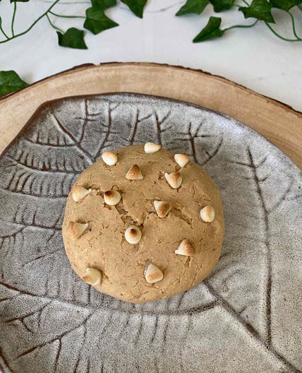 white choc chip breakfast cookie