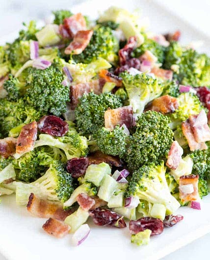 CREAMY BROCCOLI-BACON SALAD