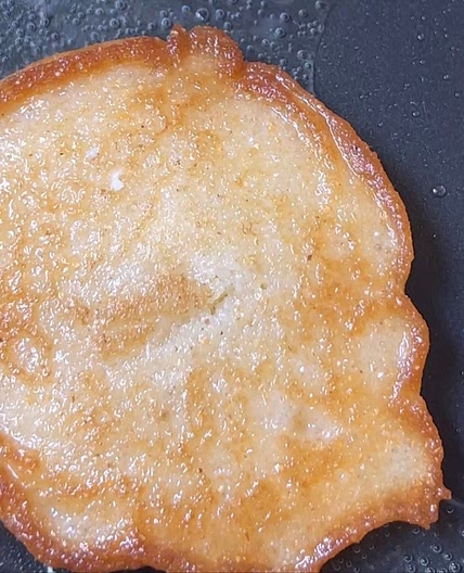 Hot Water Cornbread 