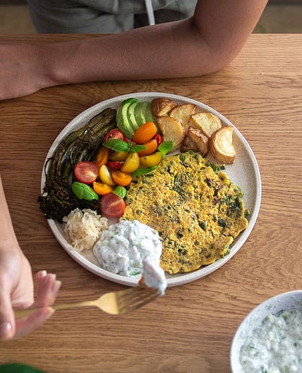 PLANT-BASED OMELETTE
