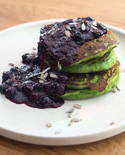 GREEN PANCAKES WITH BLUEBERRY SYRUP