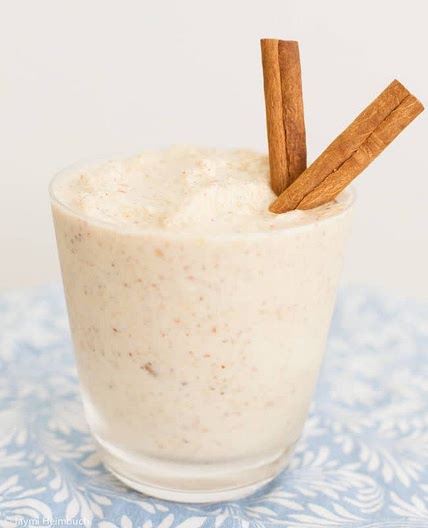 Apple oat smoothie