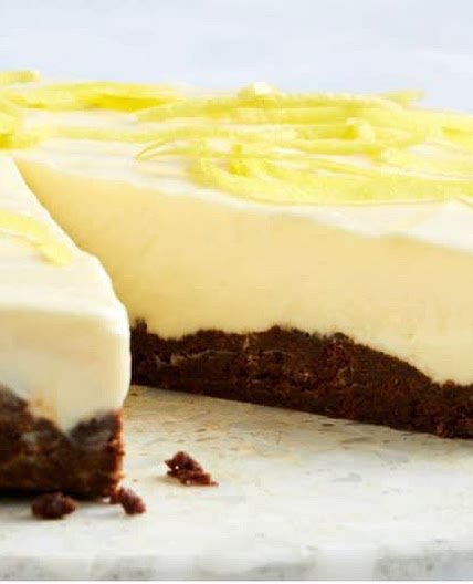 Easy No Bake Lemon Cheesecake
