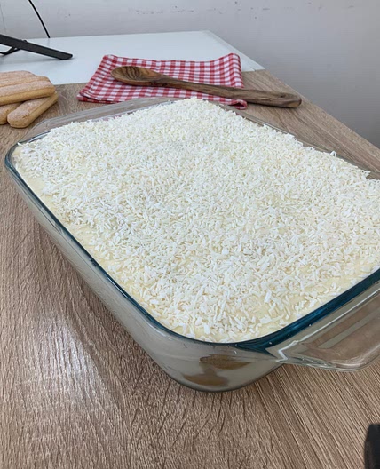 COCONUT TIRAMISÙ 