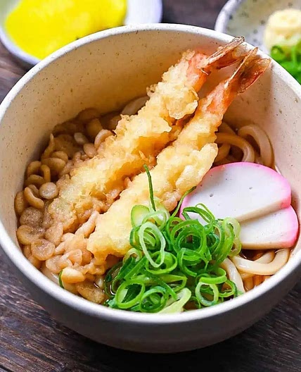 Shrimp Tempura Udon Noodle Soup (Ebiten Udon)