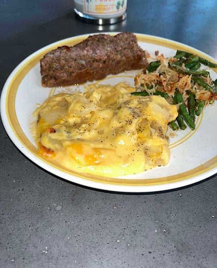 Cheesy Scalloped Potatoes