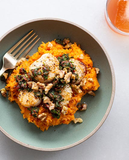 Scallops, Garlic Sweet Potatoes & Sun-dried Tomato Relish
