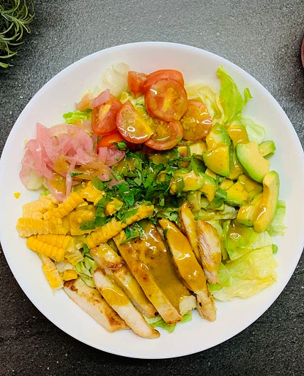 Salata sa Piletinom🥗🐔