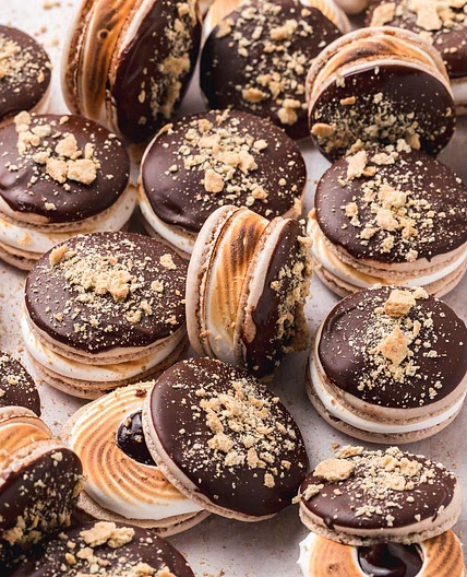 S'mores Macarons