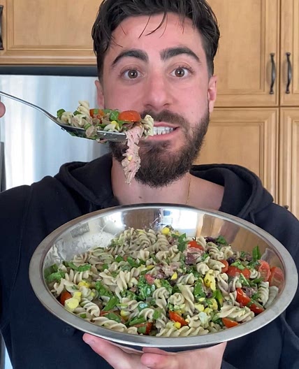 Steak & Pasta Salad