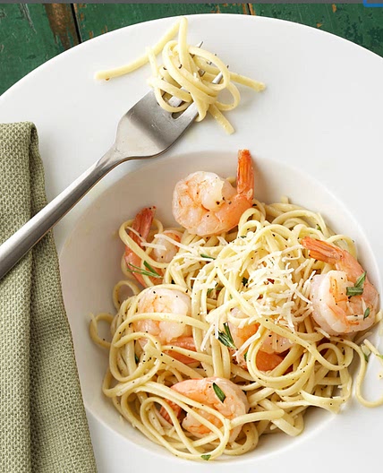 Garlic prawn linguine