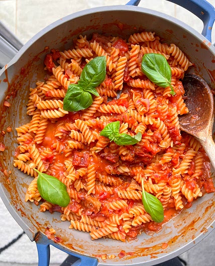One-Pot Creamy Tomato Pasta