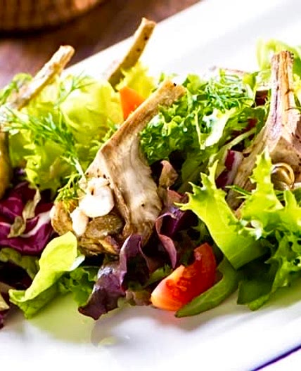 Mediterranean Artichoke Salad