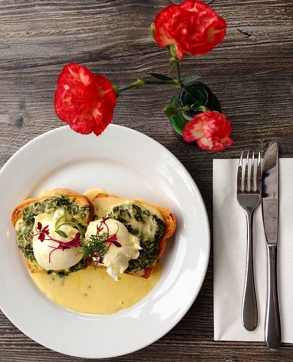 Romantic brunch discovered by emma jane fox on We Heart It