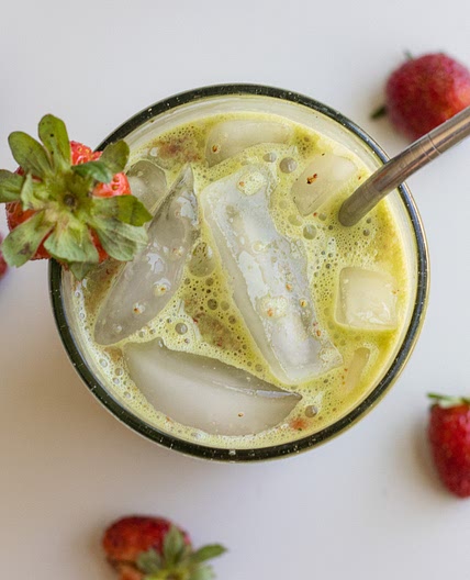 Iced Strawberry Matcha Latte (Vegan)