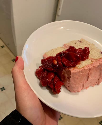 Roasted Strawberry Cake