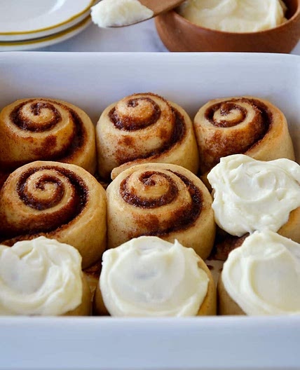 Cinnamon rolls without yeast