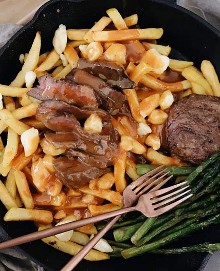 Steak poutin