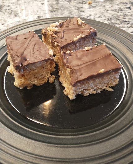 Scotcheroos (aka grown up rice crispy treats)