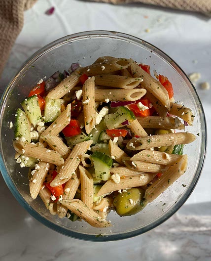 Greek pasta salad😋