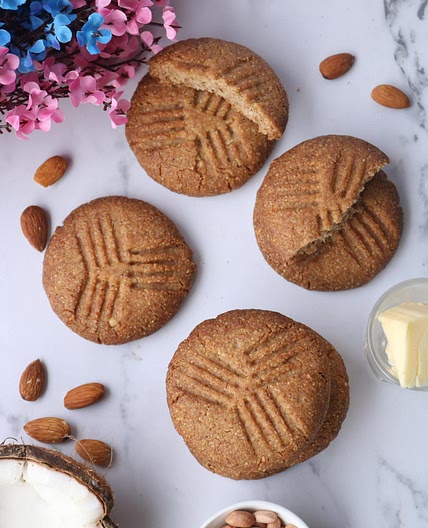 3-Ingredients Peanut Butter Cookies
