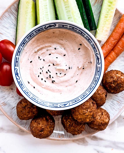 VEGGIE FALAFEL PLATTER
