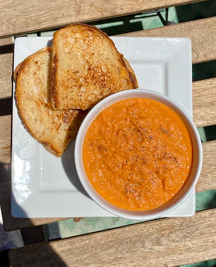 Vegan Creamy Tomato Soup