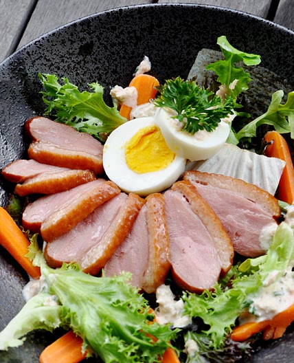Duck salad in tuna dressing