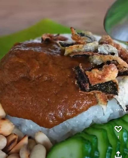 Nasi Lemak (Vegan) - Malaysia’s National Dish